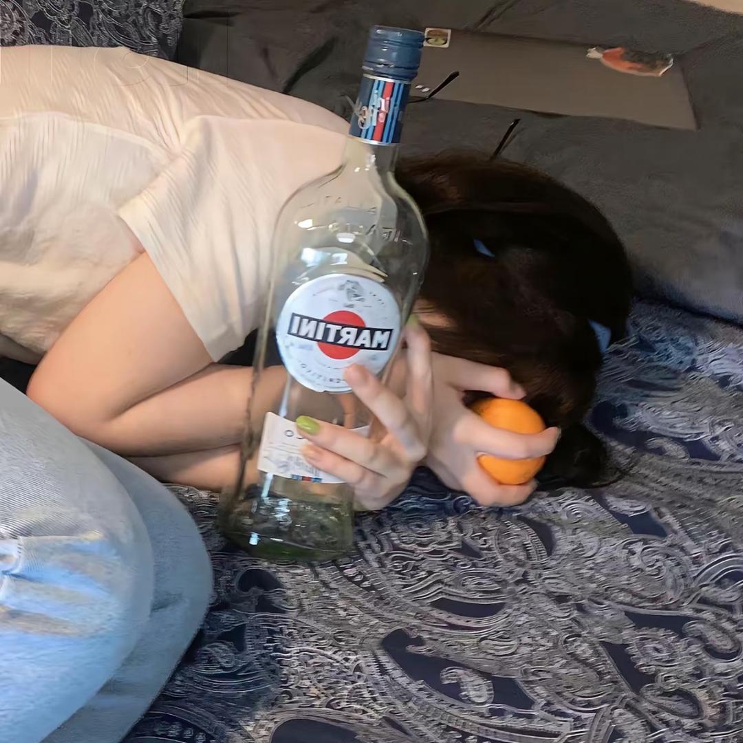 摆烂小鱼🐟