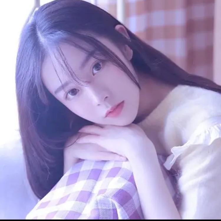郁金香服饰精选