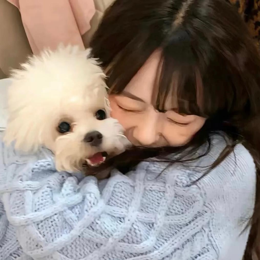 拍照只会比耶✌🏻