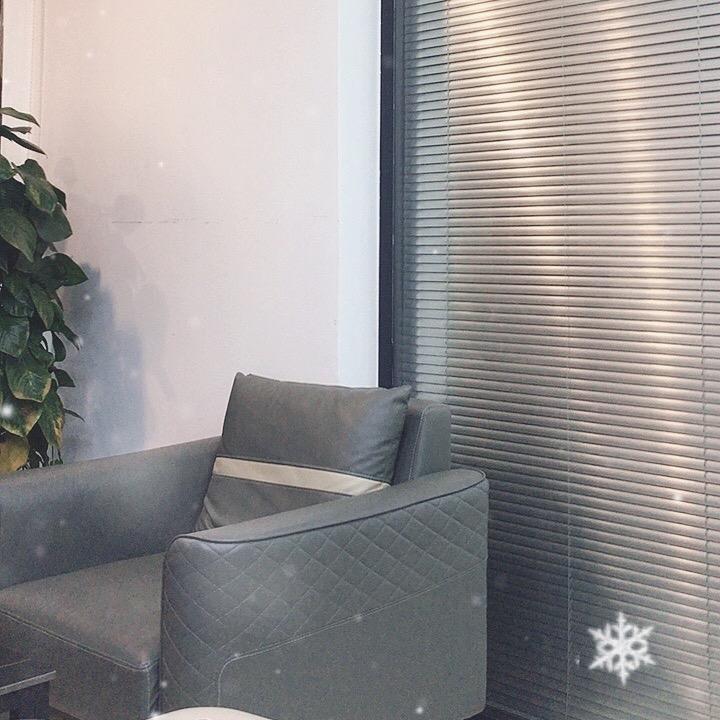 雄鹰展翅