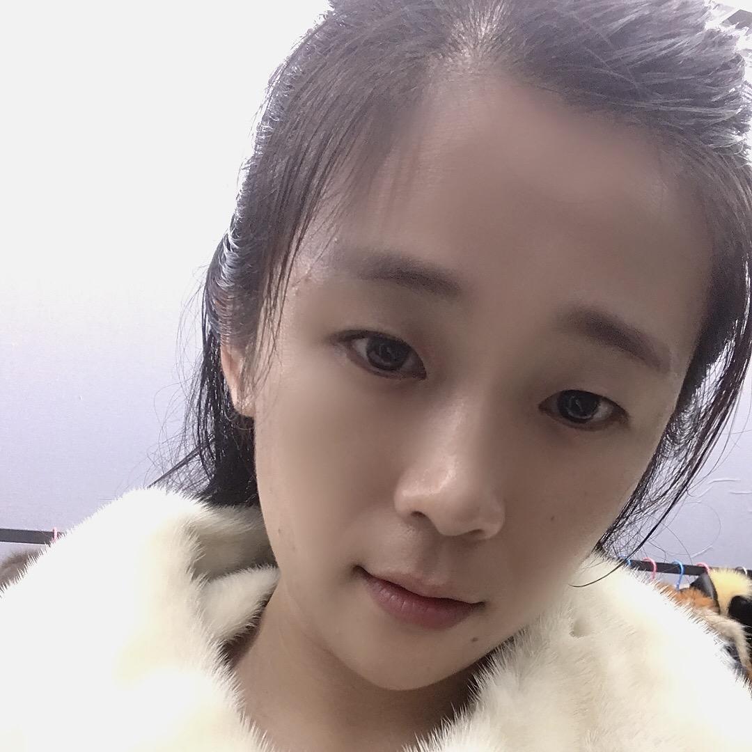 菲妍服装店