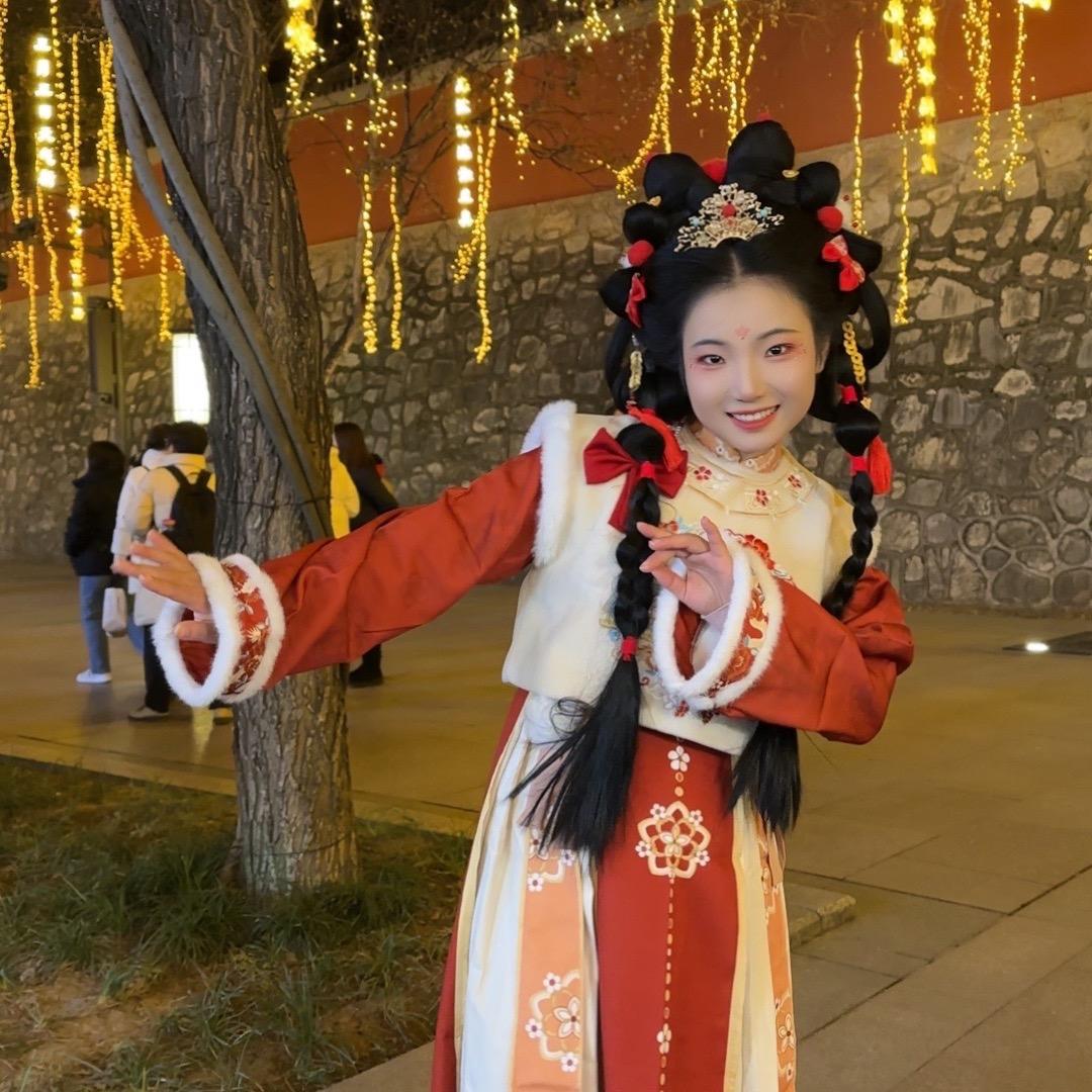 @刘坚强