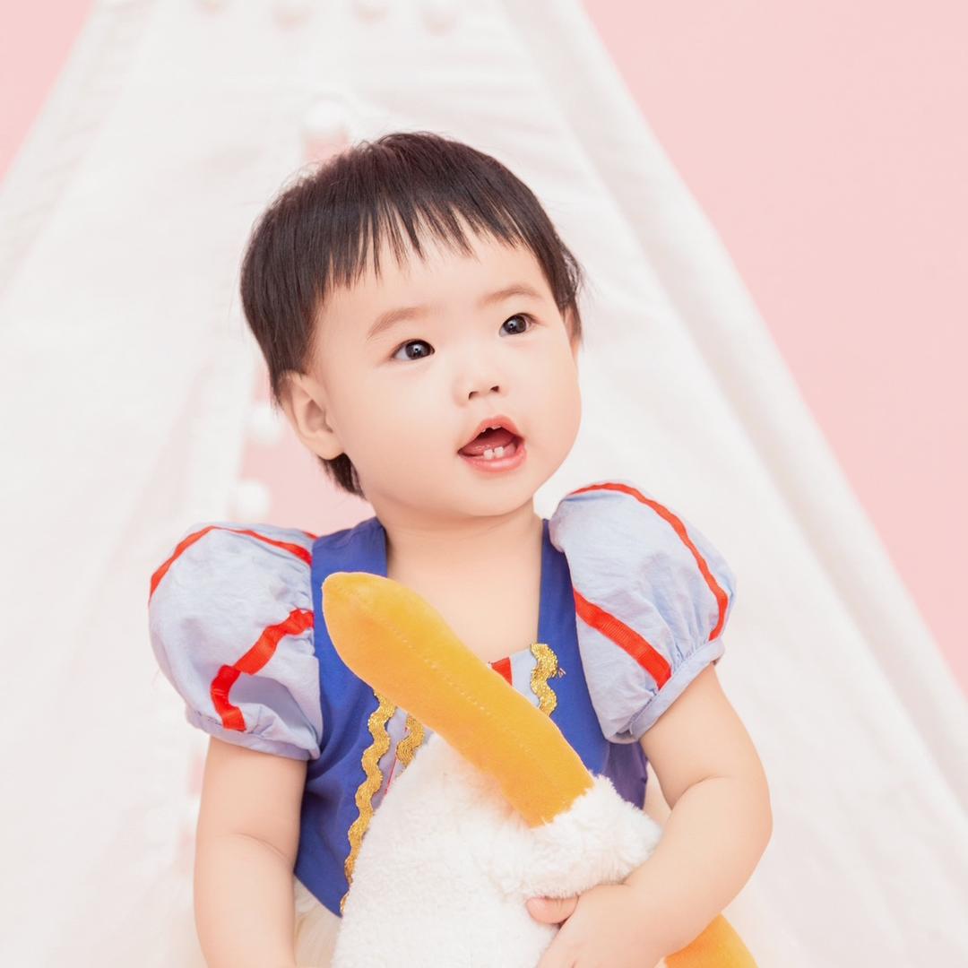 小嫣子妈妈
