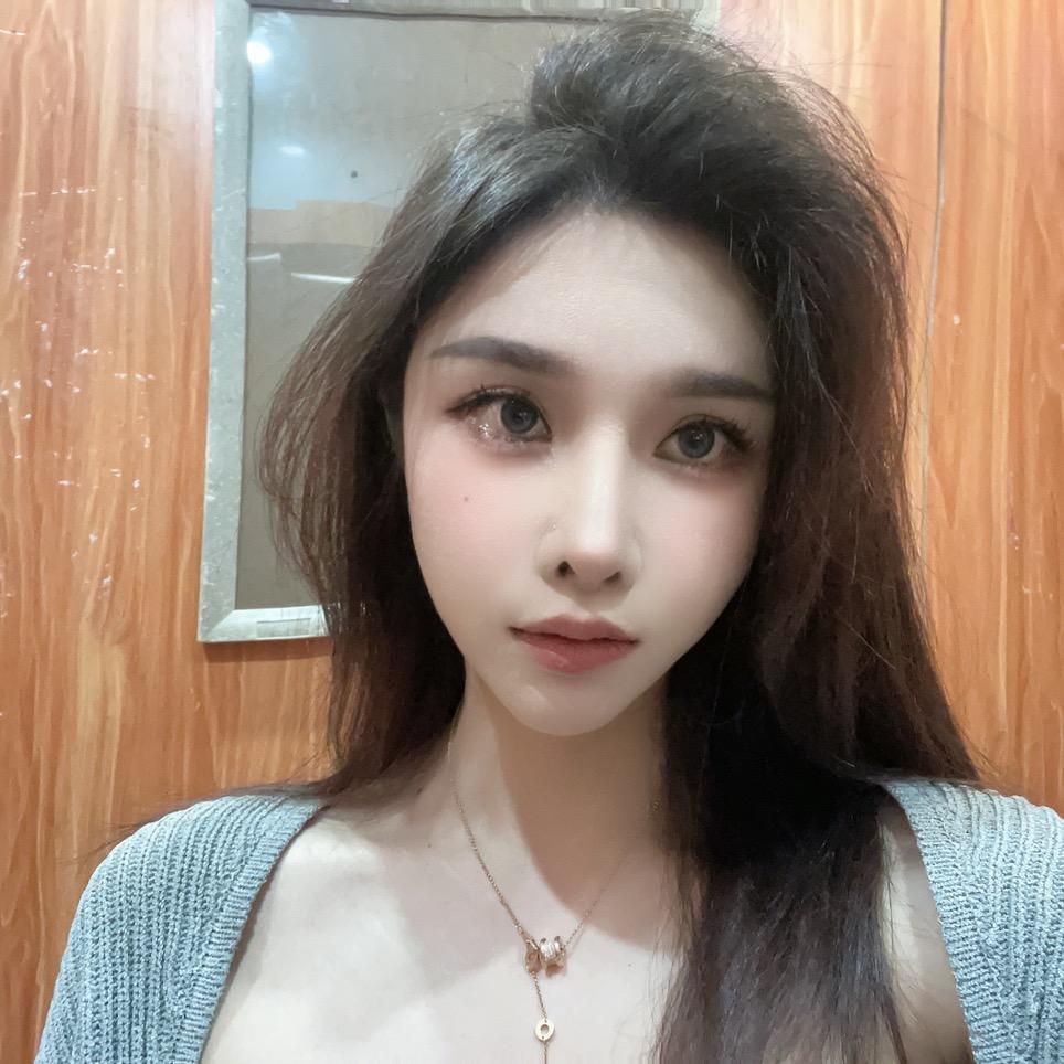 瑰丽诗创始人Eva