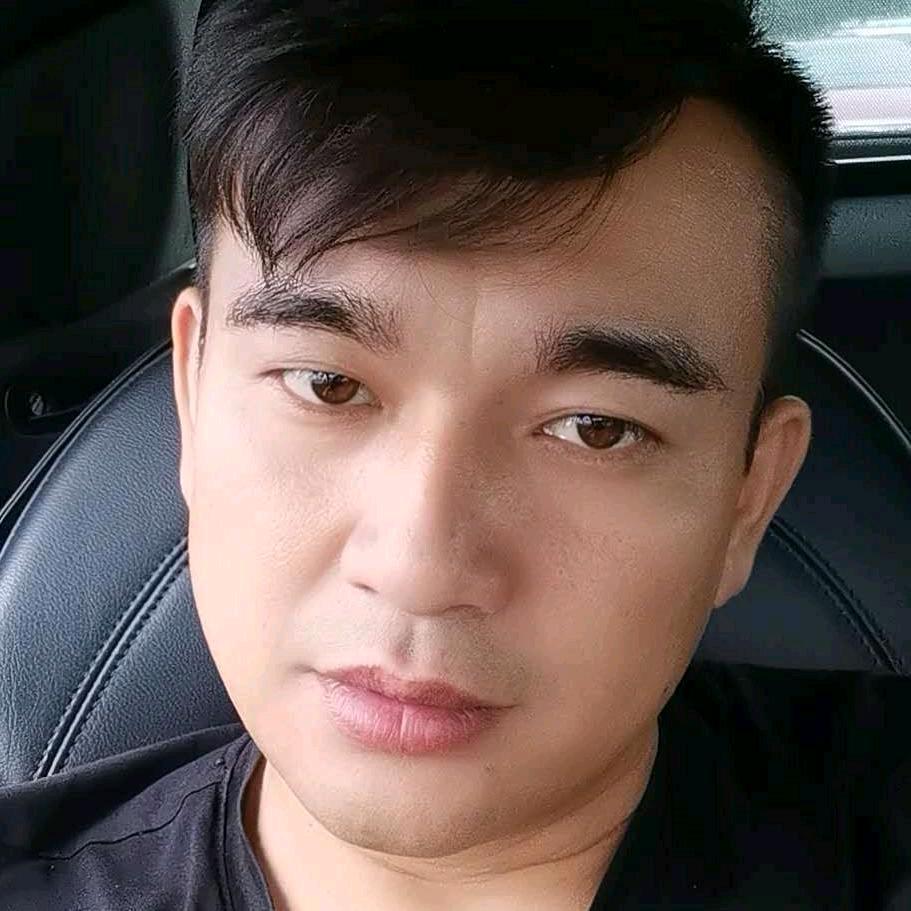 一号车库二手车（章一鸣）