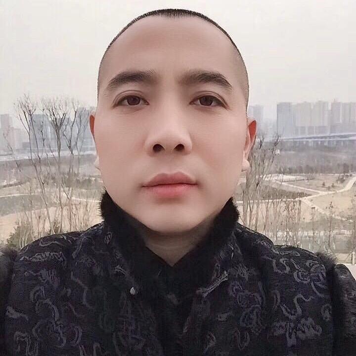 史建发2、河南郑发酒业