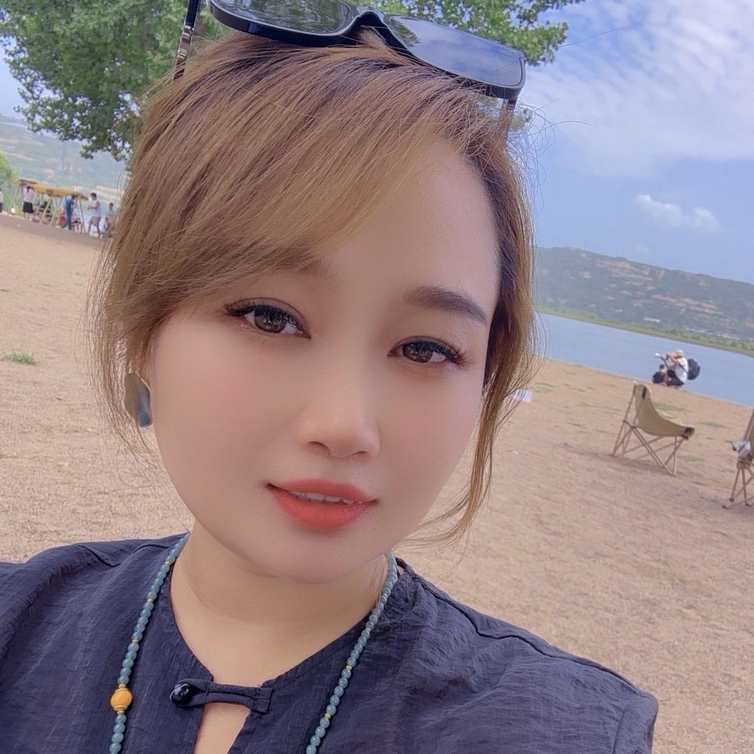 倪儿～所季品牌女装👚