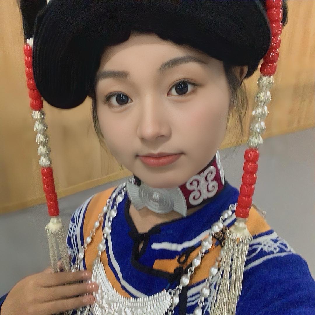 阿育阿芝