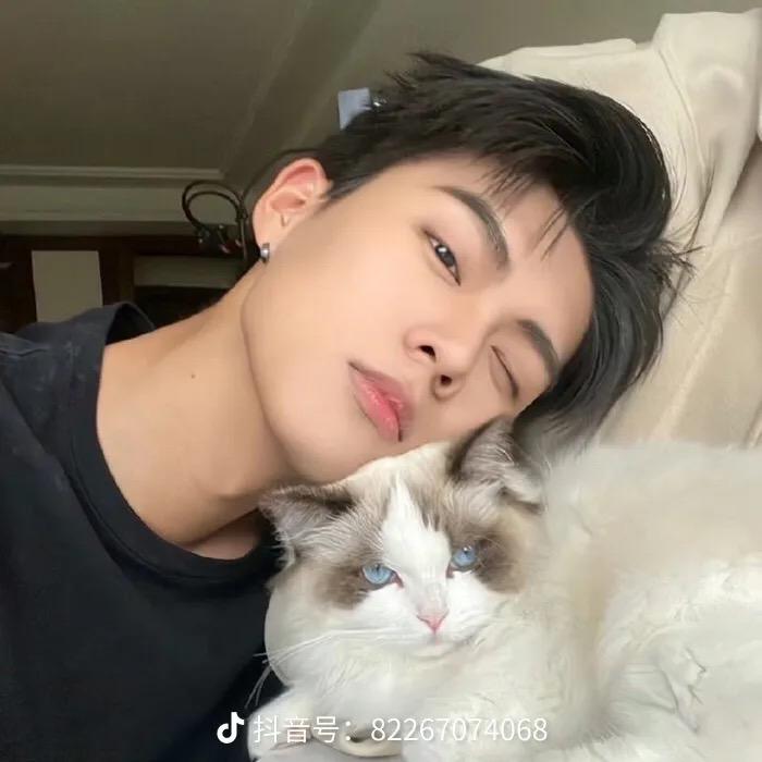 阿nic的穿搭日记