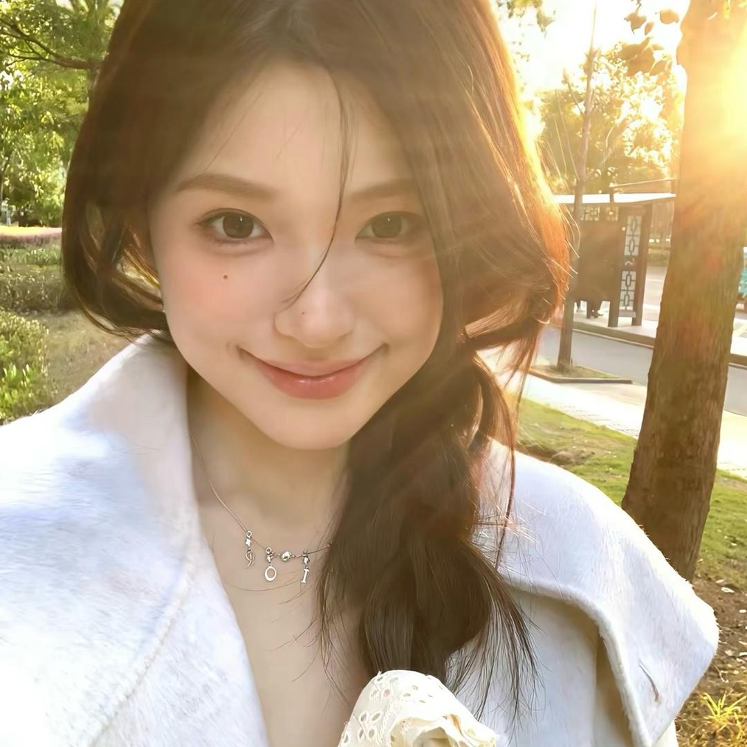 Jayོ
