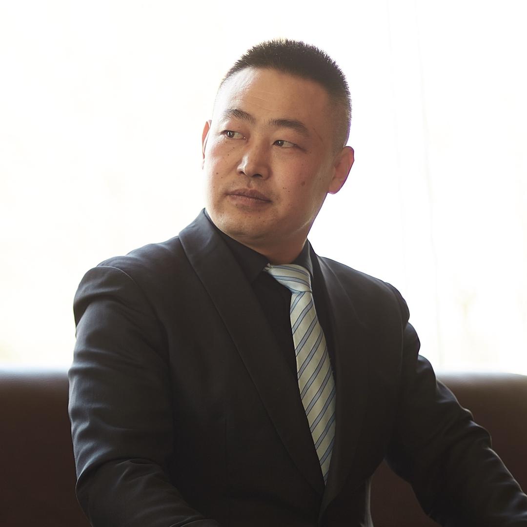 司仪云峰