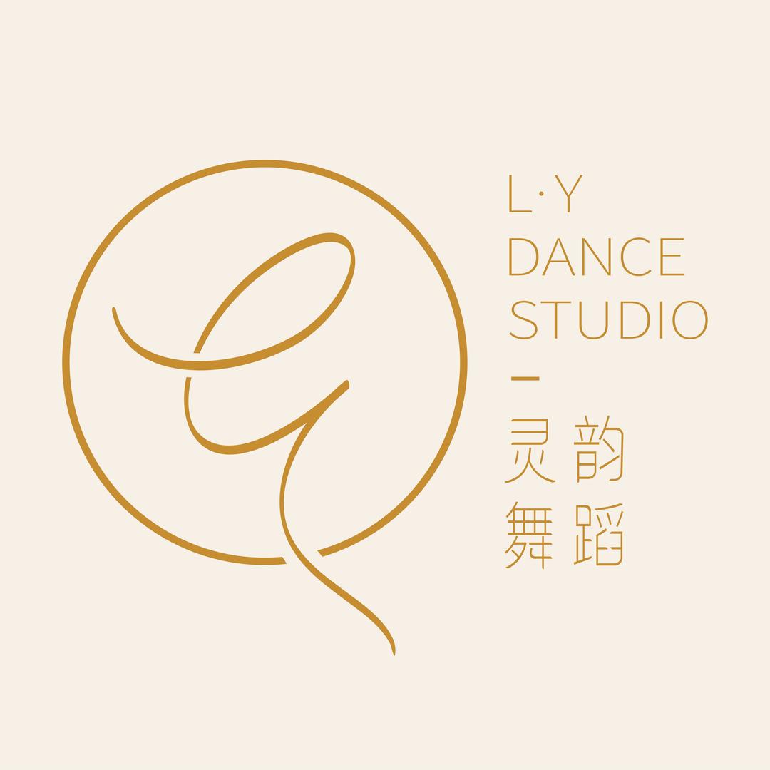 灵韵艺术-刘老师