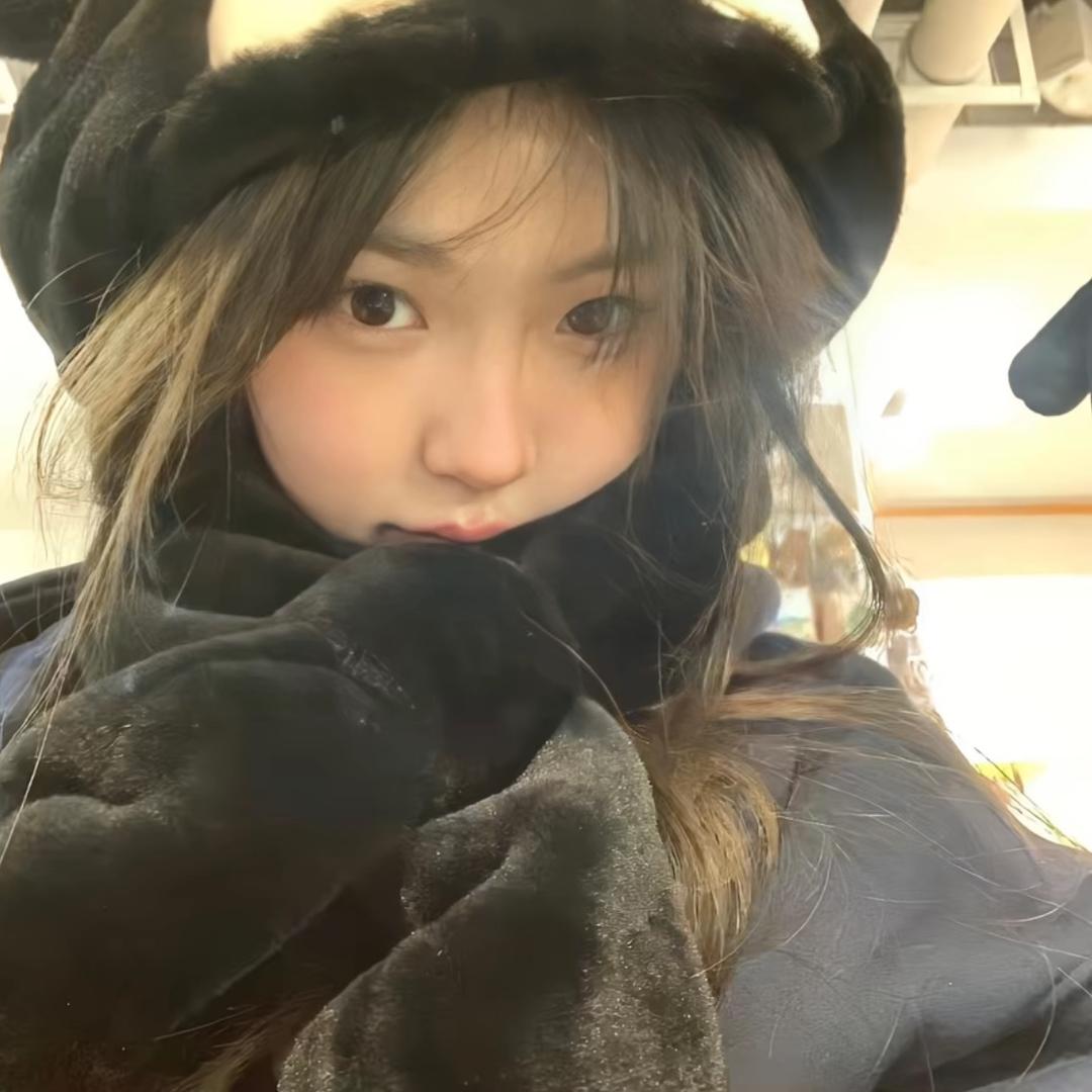 小h    ！