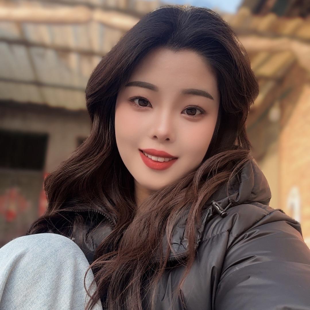 爱笑的怡怡