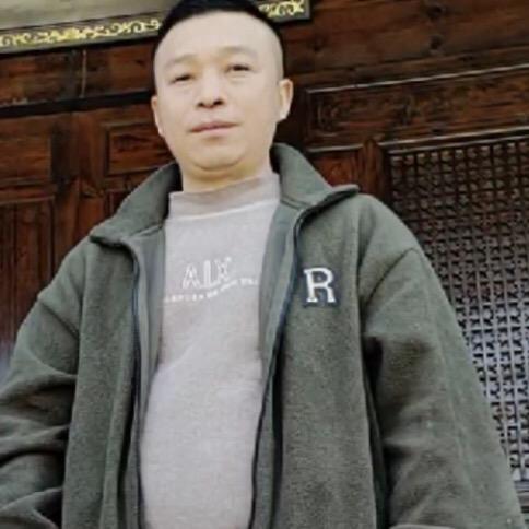 阿平