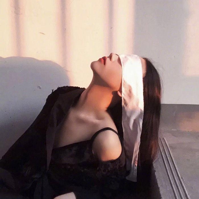 奶茶喝三口