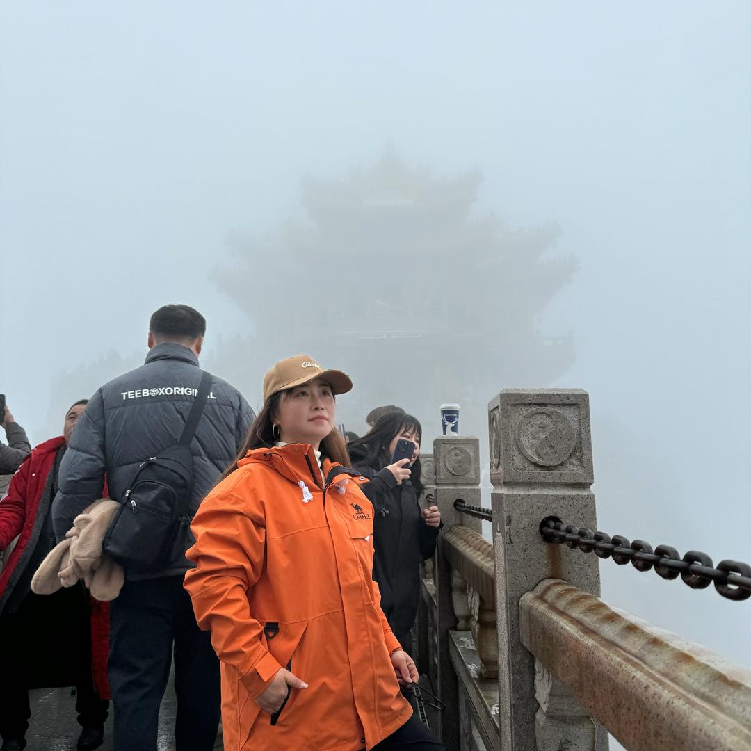 悦行 琳子
