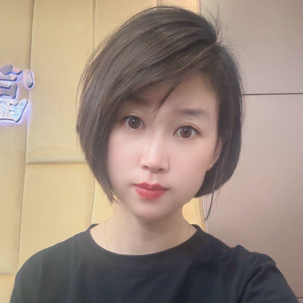 小艾同学