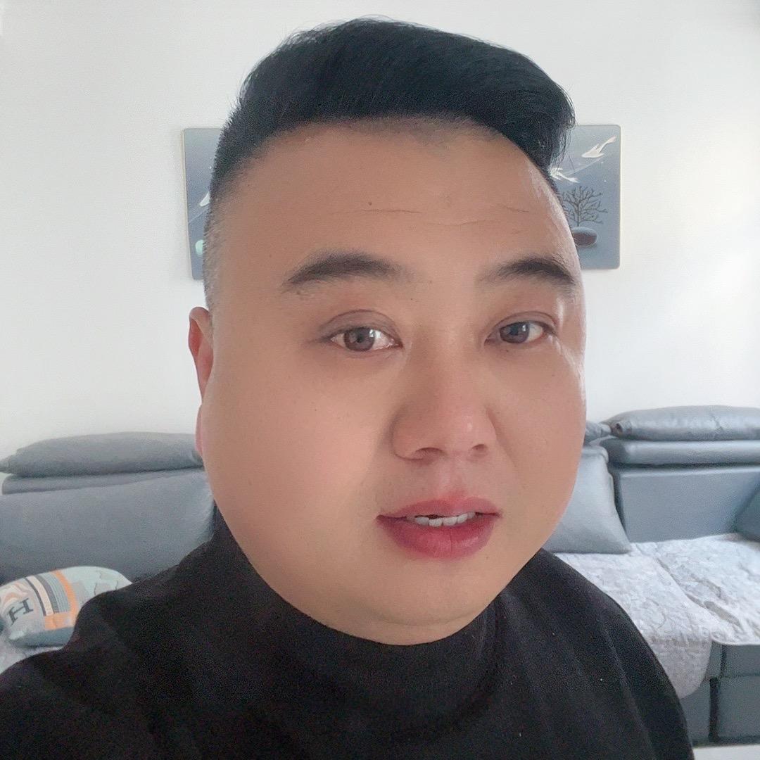 @辉