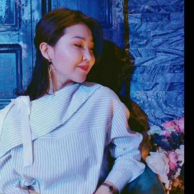 海妮(英语老师)