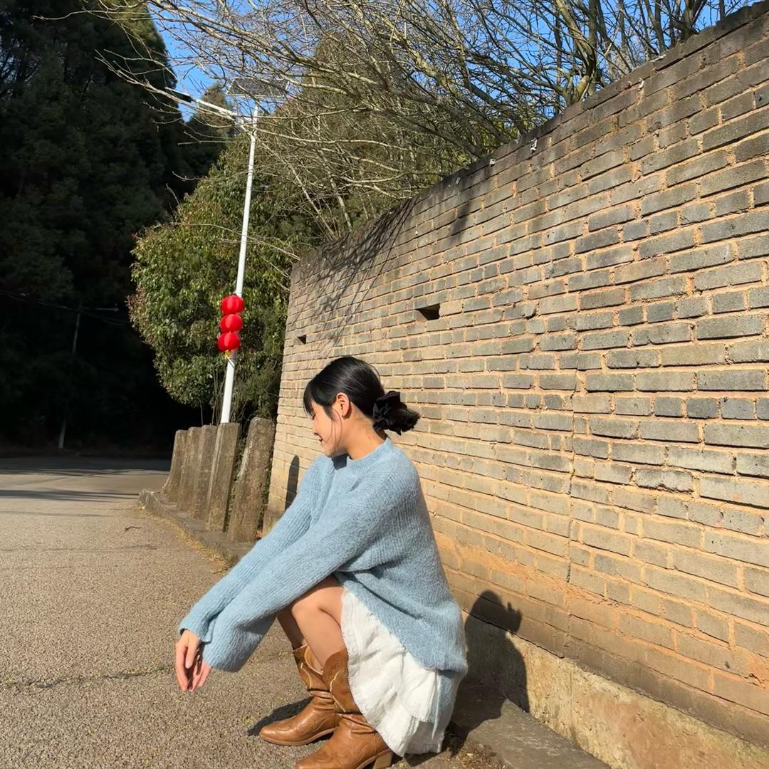 艳子.