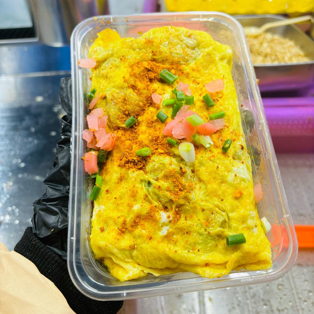 金铲子蛋包洋芋，蹄花汤