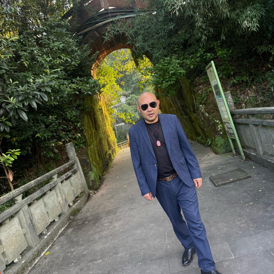 南充市红豆村爱情公园风景区首届国防军