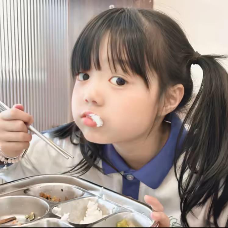 媛媛.
