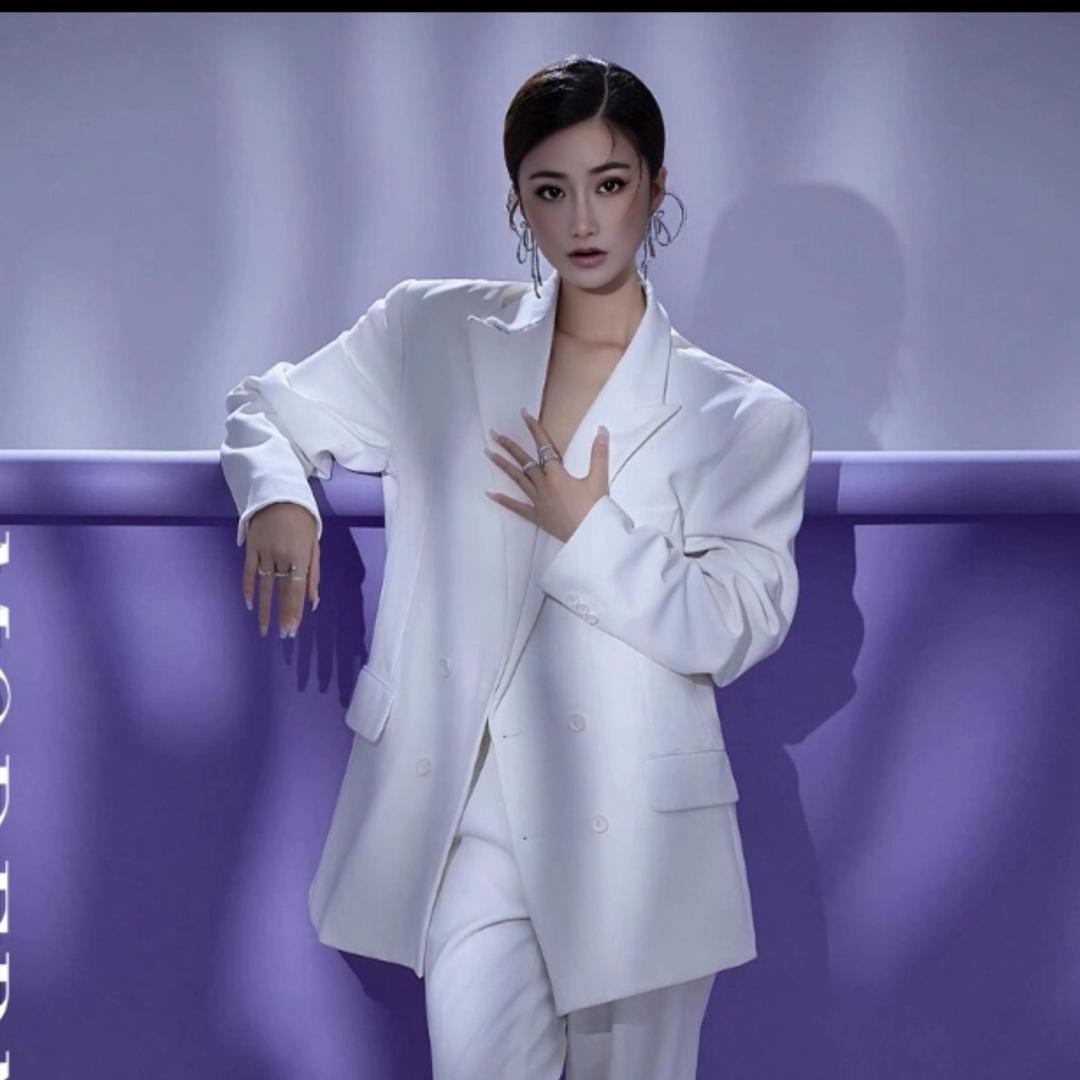 大表姐Tina✈️