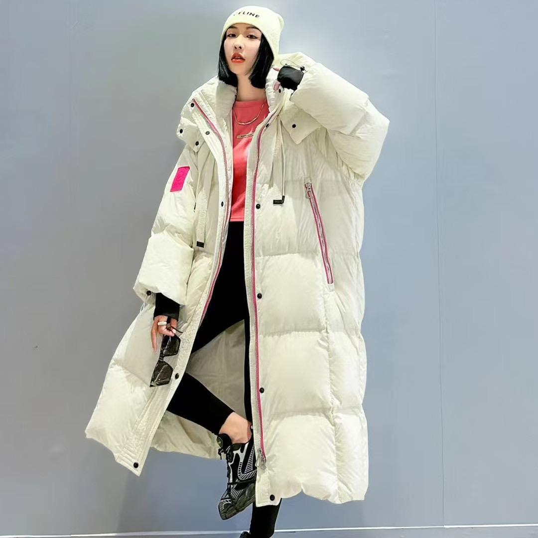 鹅小闹 羽绒服