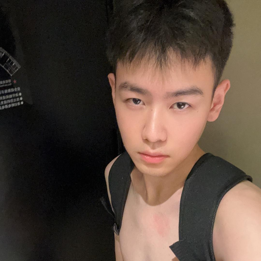 奶黄包弟弟