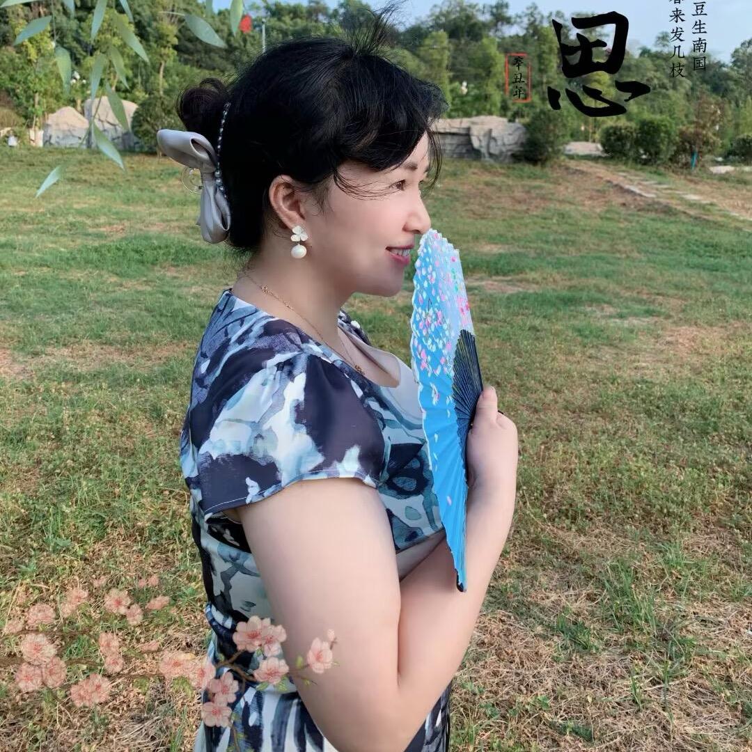 南充娟妹 · 单亲带娃