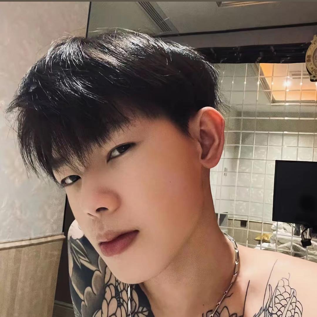 Yy