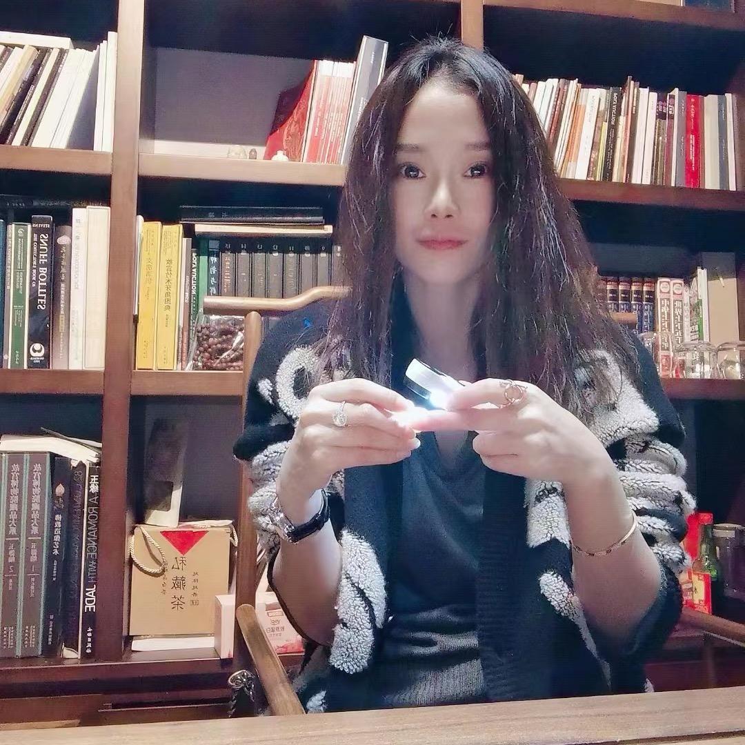 凡邸拍卖