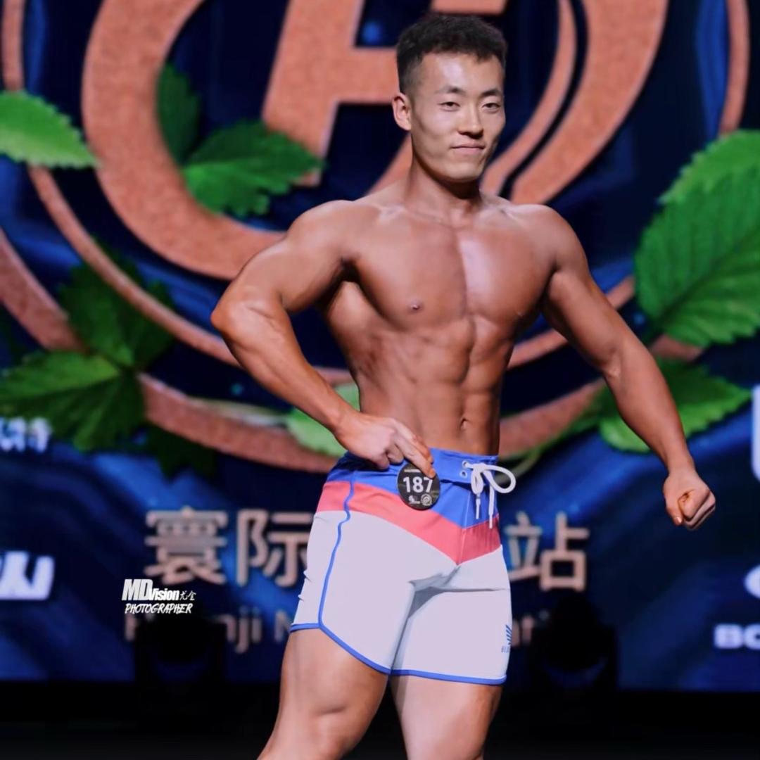 小童(增肌中)