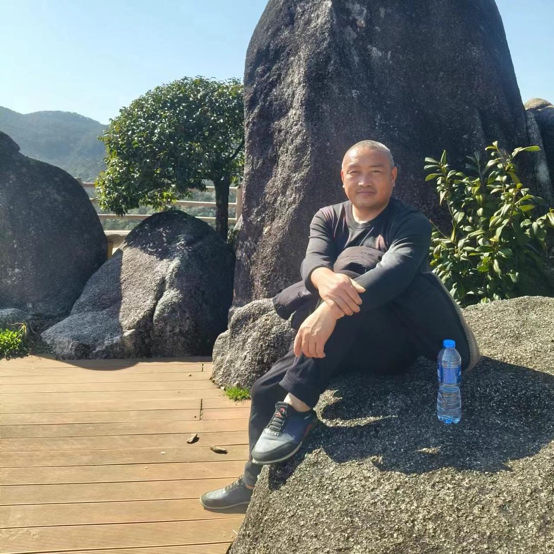 人生在世忧多乐少