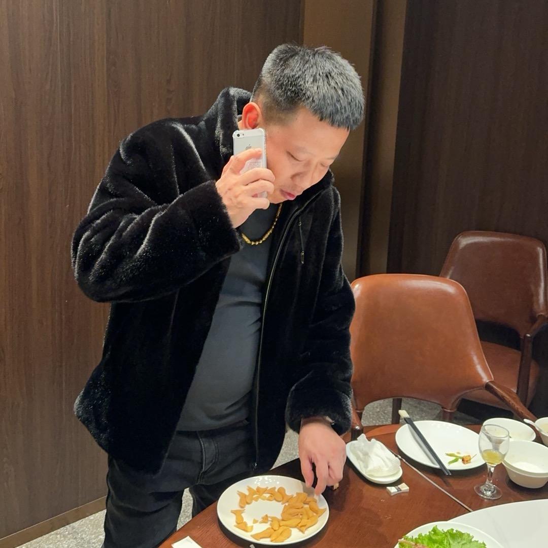 明人不放暗P☞ 爺們