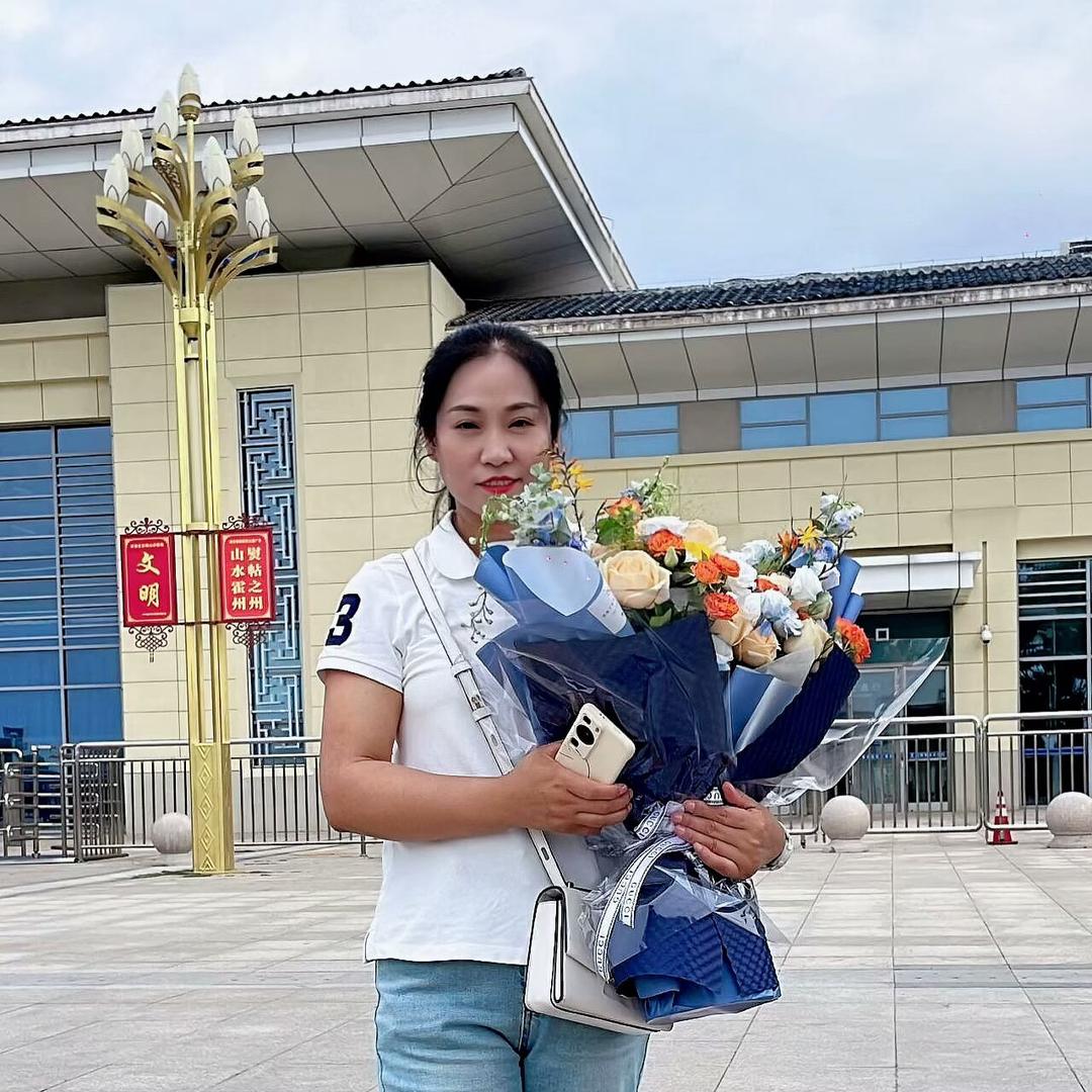 @母乳、育儿导师杨姐