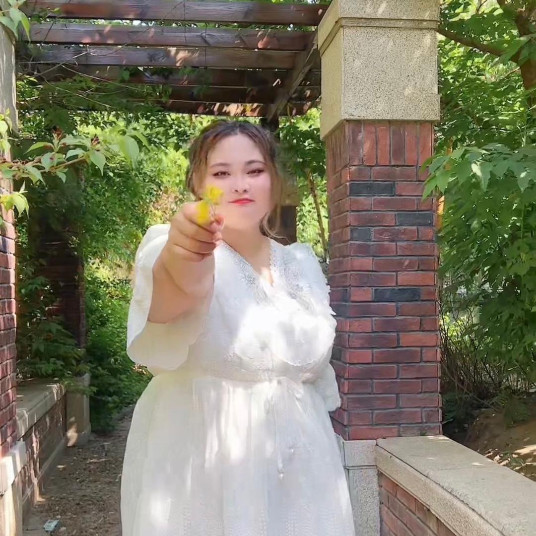 莹莹大码女装（无运费险）