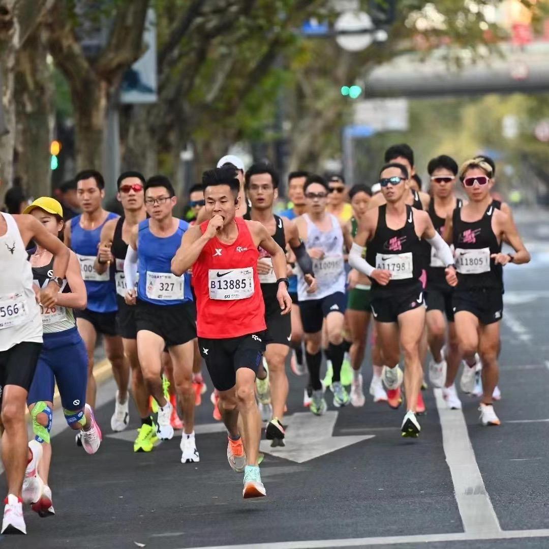 勇哥爱跑步【汗水英雄联盟】