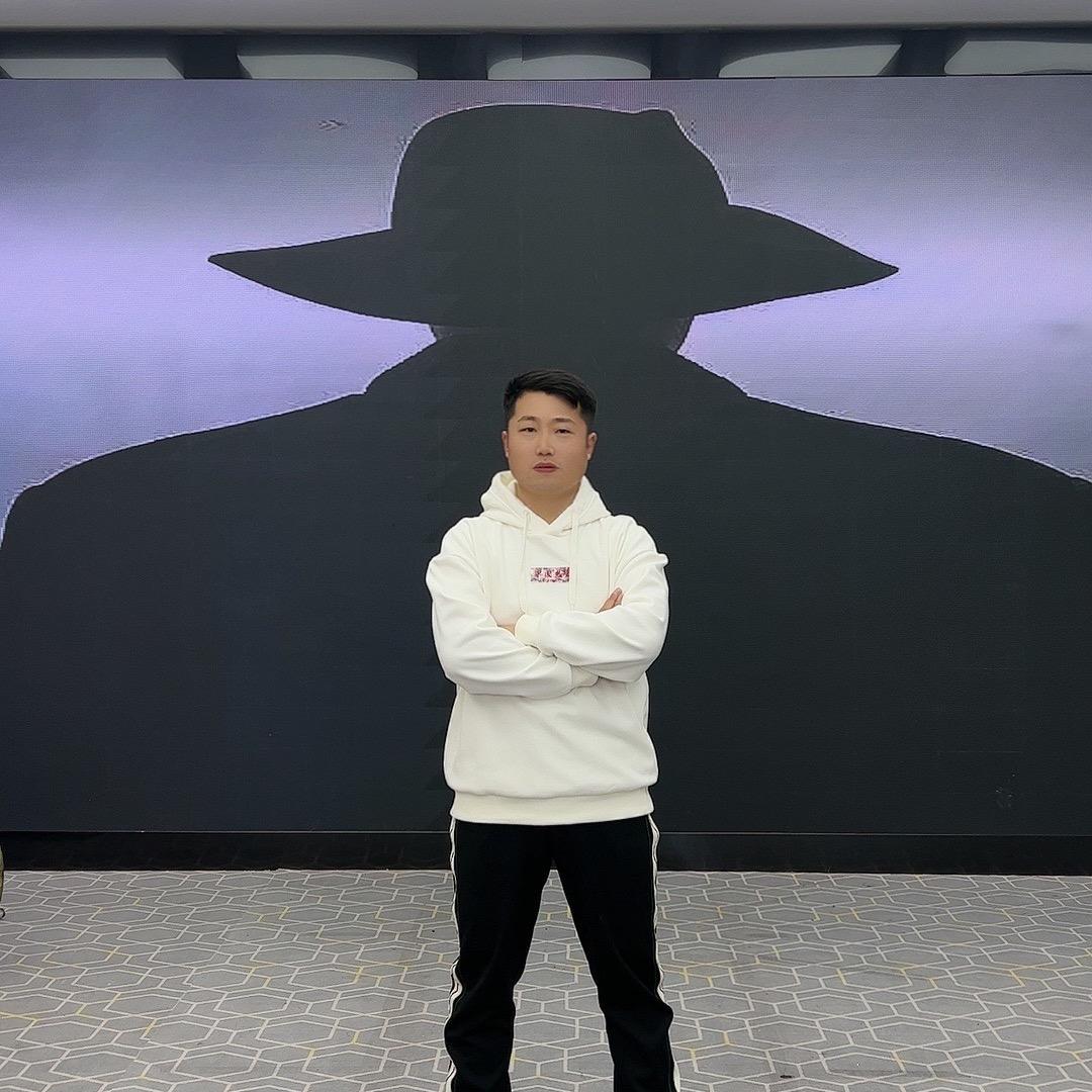 磊磊(子豪）子豪大舞台，有胆你就来