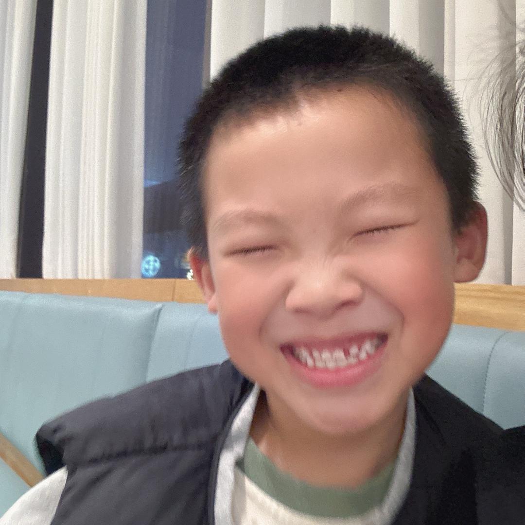 爱吃肉肉的小孩