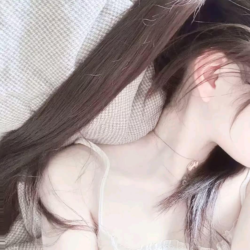 默默