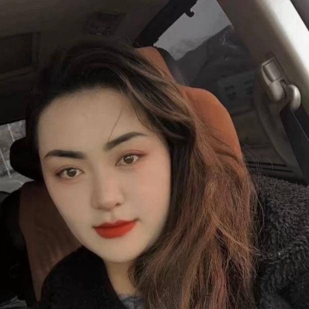 皇冠女郎