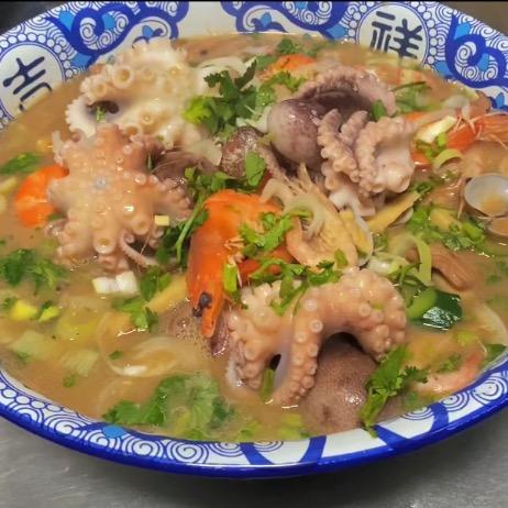 诸城市明创海鲜烩饼