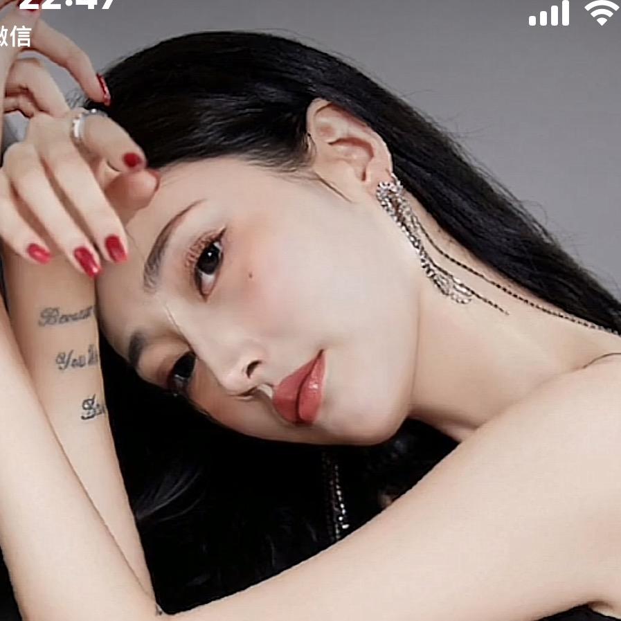 沐沐💃3911【木头精】