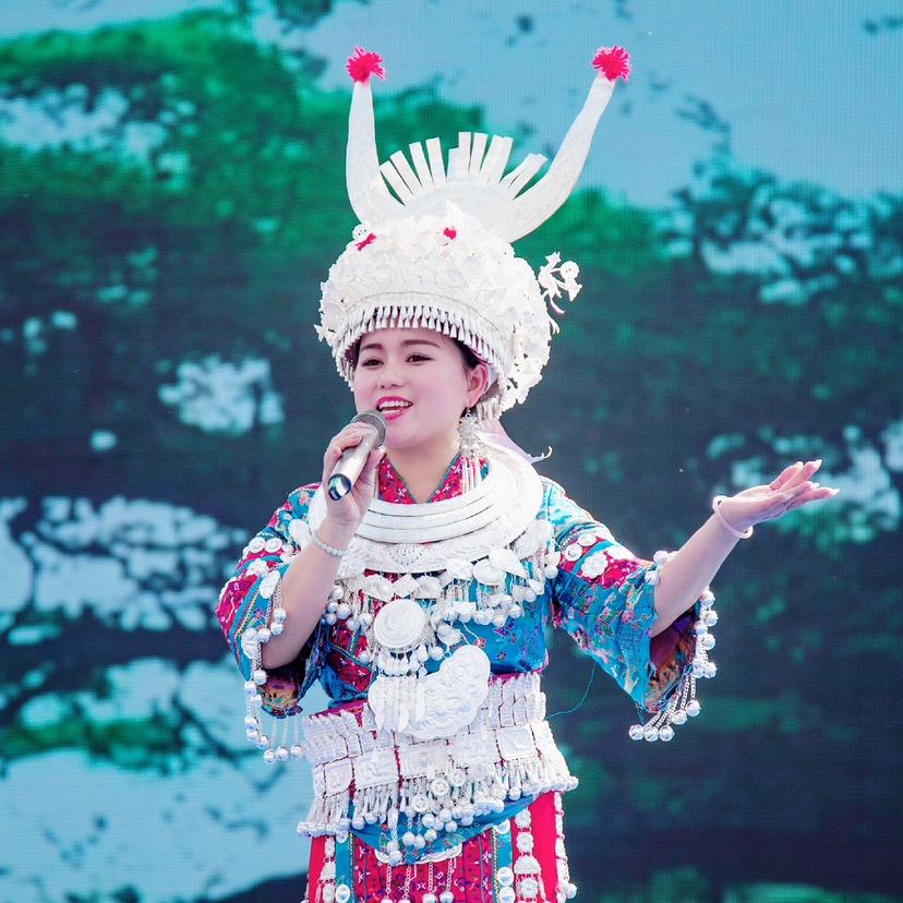 阿表依~苗姑娘