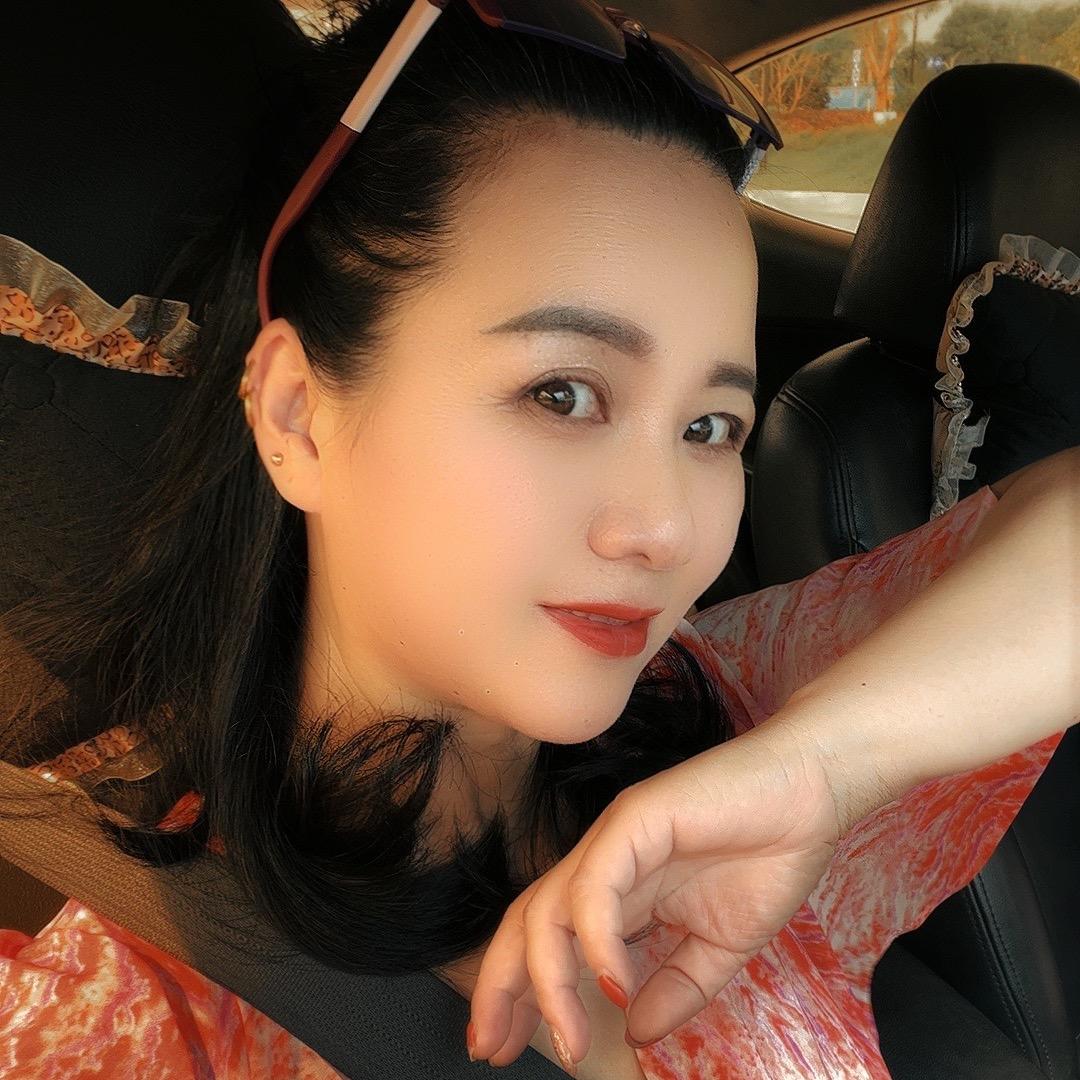 小芳，《这娘们喜欢》😄