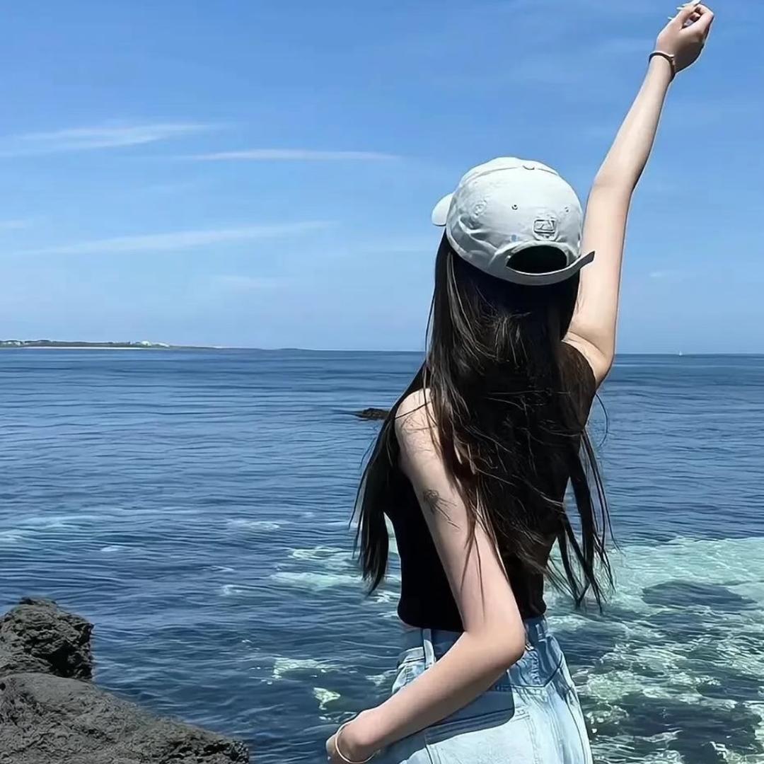 🐳