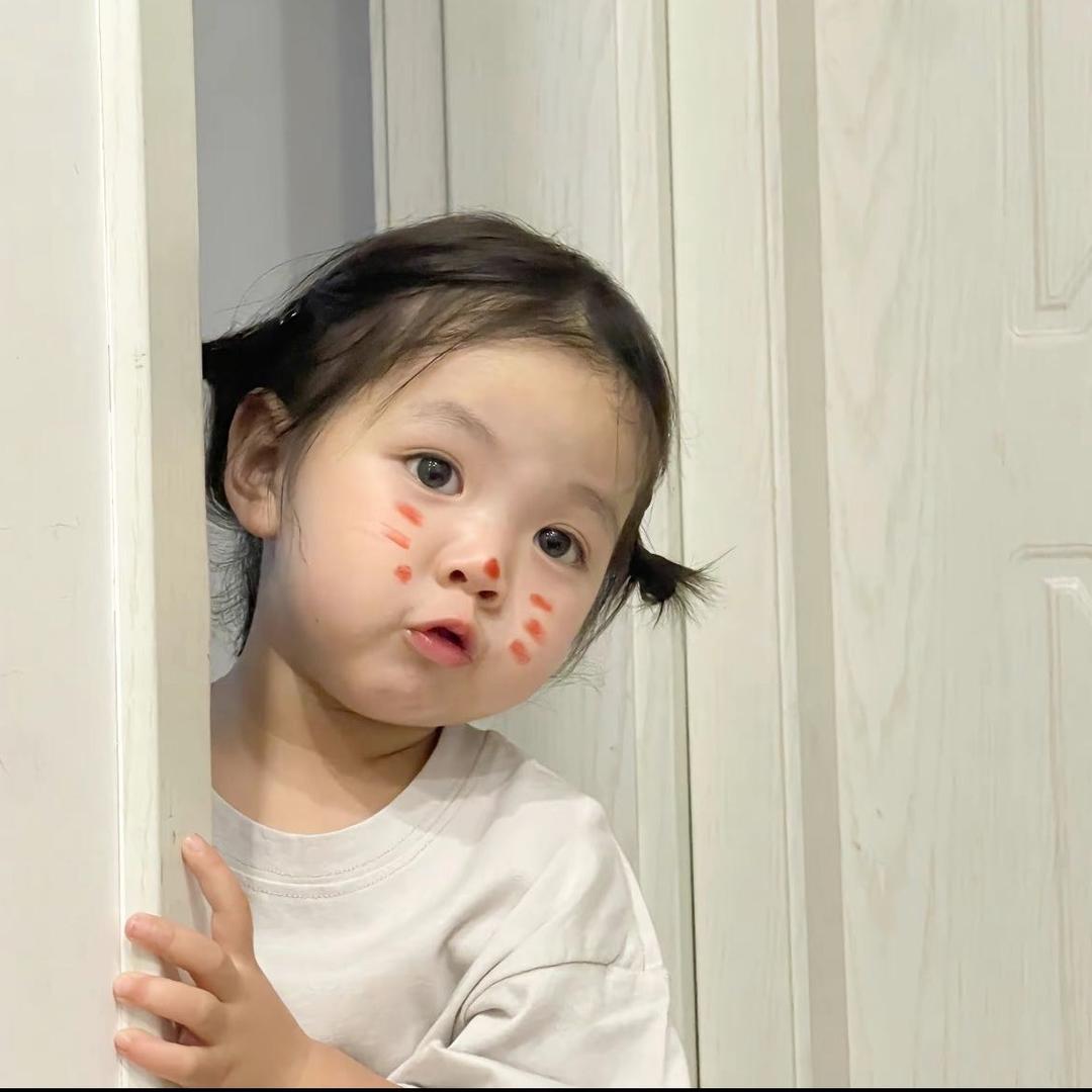 seunglee（小璐）